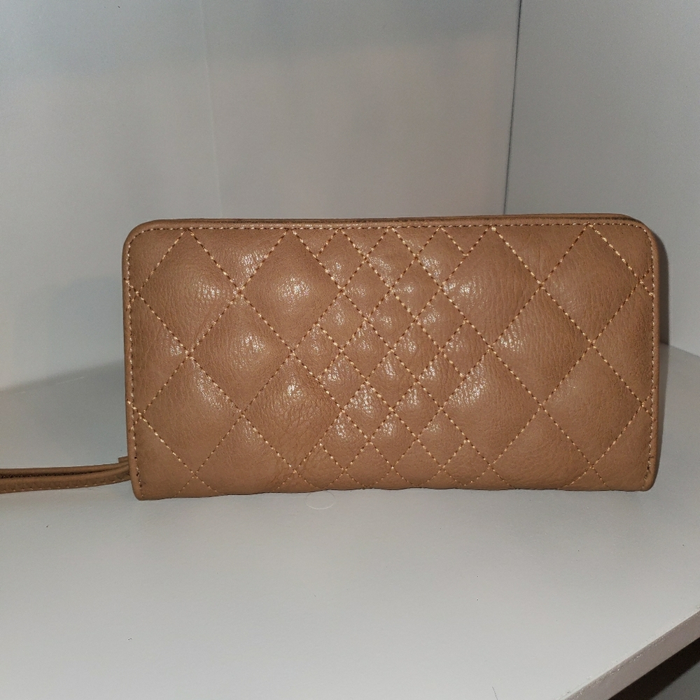 Wristlet NWT